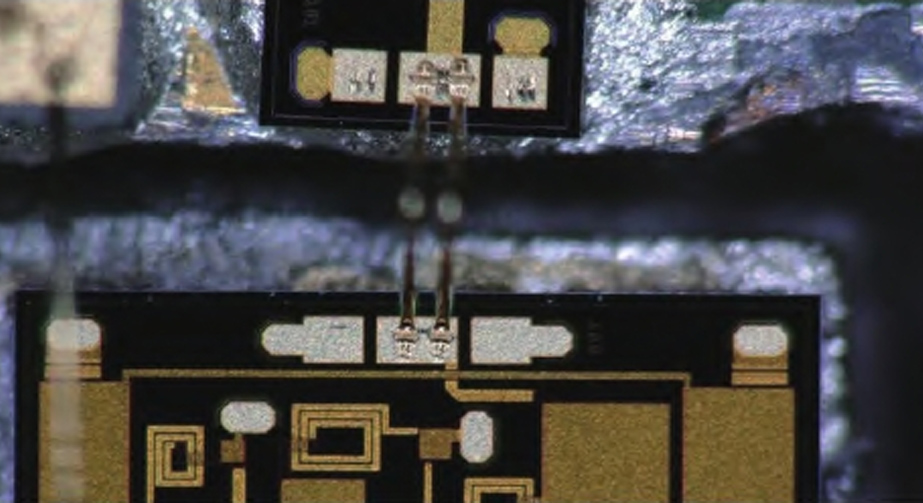 金丝键合前（Wire bonding）蜜桃人妻无码视频清洗